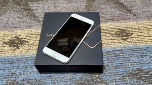修理完了Zenfone4